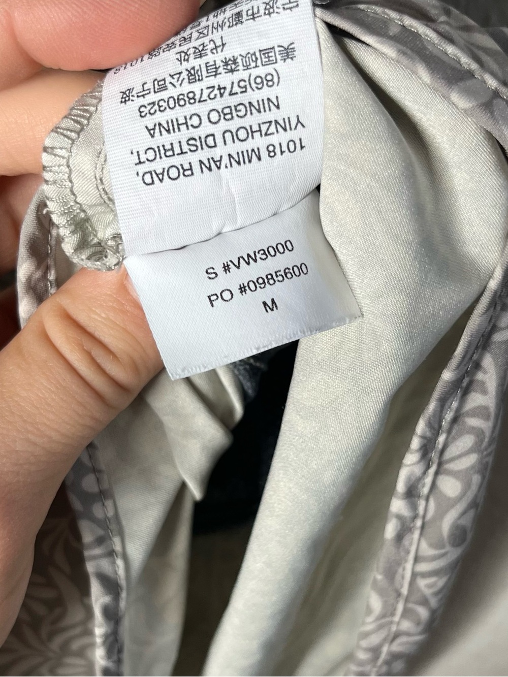 Vuori Grey Pale Wheat Samba Clementine Running Shorts 2.0 Size Medium - Picture 8 of 8
